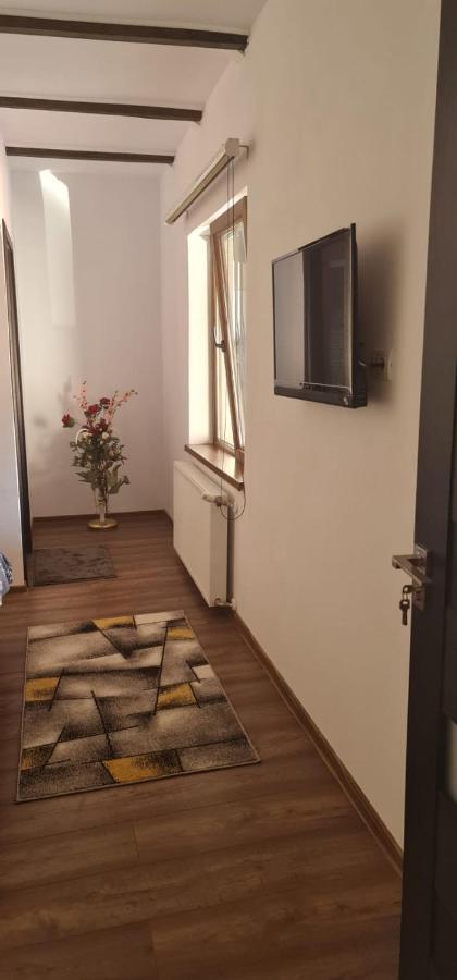 La Ovi 호텔 Făgăraş 외부 사진